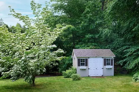 4 Kania St, Easthampton, MA 01027 photo 33