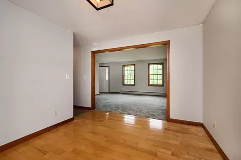 4 Kania St, Easthampton, MA 01027 photo 11