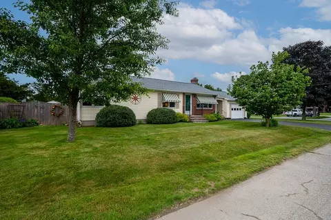372 Theresa St, Fitchburg, MA 01420