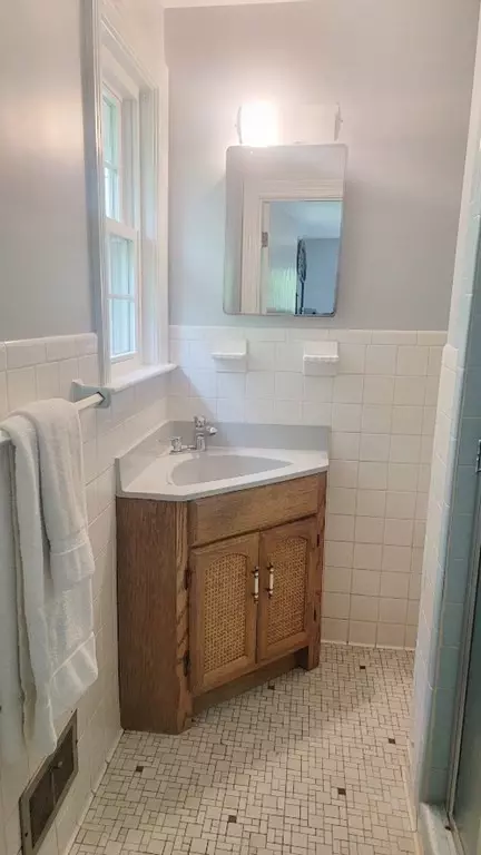 25 Ridley Rd, Dedham, MA 02026 photo 10