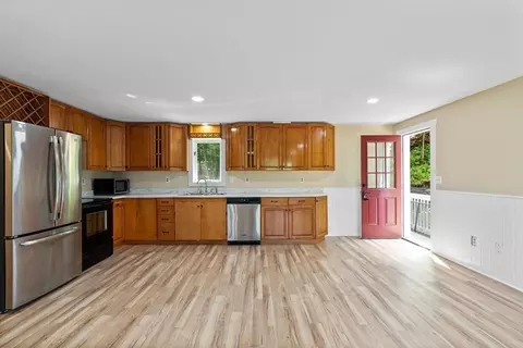 70 Birch St, Athol, MA 01331 photo 5