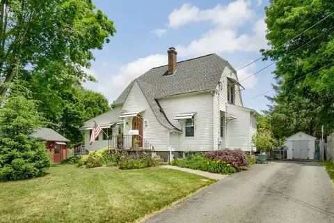 33 Savoy St, Worcester, MA 01607
