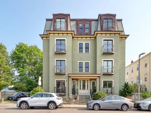 825 E 4th St #6, Boston, MA 02127