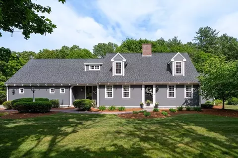 78 Jacobs Ln, Norwell, MA 02061