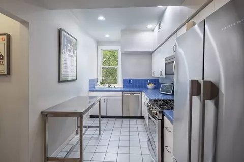 216 Summit Ave #B5, Brookline, MA 02446 photo 12