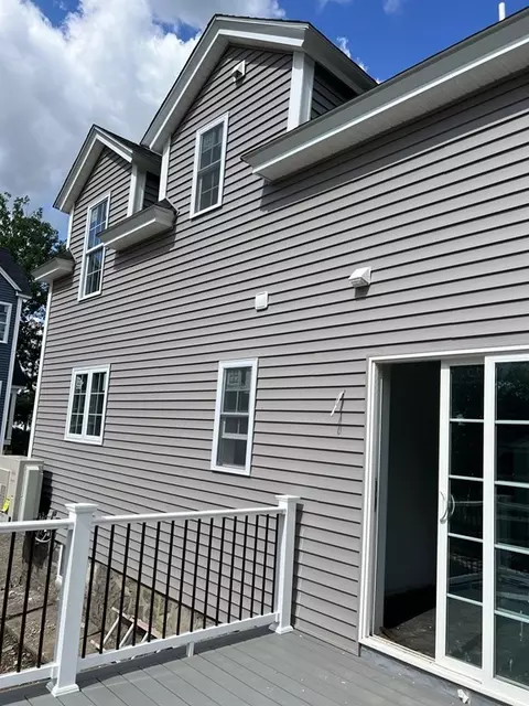 16 Valmor, Worcester, MA 01604 photo 5