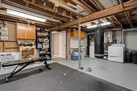 115 Austin St, Fall River, MA 02723 photo 27