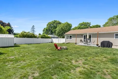 115 Austin St, Fall River, MA 02723 photo 31