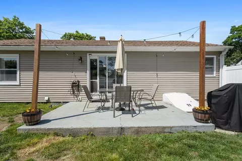 115 Austin St, Fall River, MA 02723 photo 28