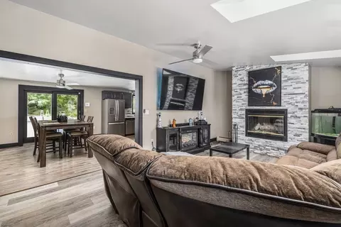 121 Millard St, Fall River, MA 02720 photo 8