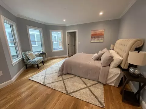 14 Granville Rd #3, Cambridge, MA 02138