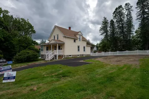 218 Heard, Worcester, MA 01603 photo 27