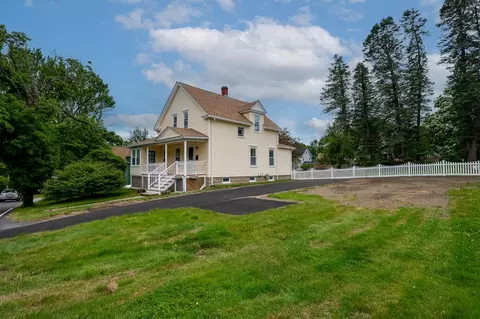 218 Heard, Worcester, MA 01603 photo 26