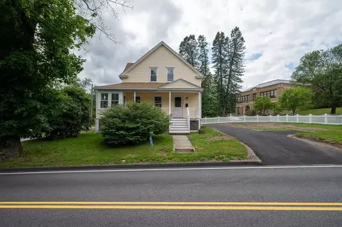 218 Heard, Worcester, MA 01603
