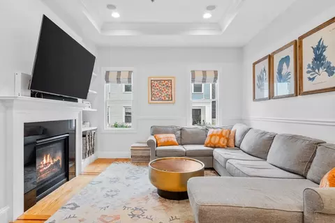 22 Mystic St #1, Charlestown, MA 02129