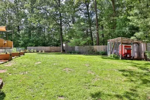 35 Phelps St, Easthampton, MA 01027 photo 33