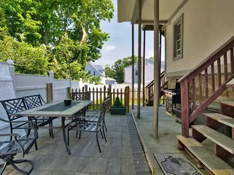 318 Belmont St, Fall River, MA 02720 photo 39