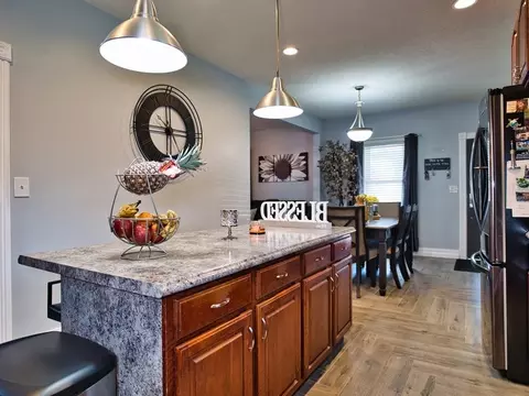 318 Belmont St, Fall River, MA 02720 photo 10