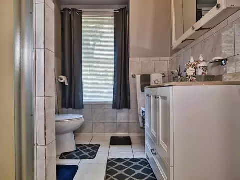 318 Belmont St, Fall River, MA 02720 photo 33