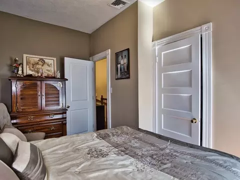 318 Belmont St, Fall River, MA 02720 photo 30