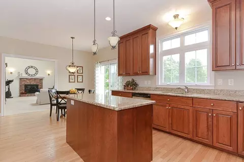 3 Windcrest Ln, Millis, MA 02054 photo 9