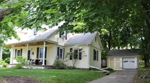 5 Commonwealth Ave, Shrewsbury, MA 01545