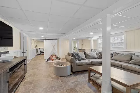 382 Charles St, Reading, MA 01867 photo 32