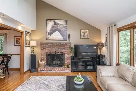 1 Flintlocke Ln, Canton, MA 02021 photo 8