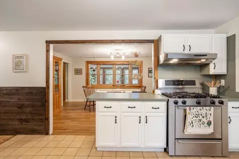 17 Ryan Rd, Gloucester, MA 01930 photo 10