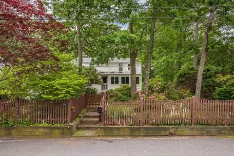 17 Ryan Rd, Gloucester, MA 01930 photo 2
