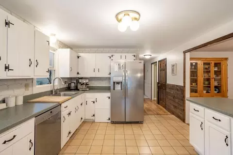17 Ryan Rd, Gloucester, MA 01930 photo 9
