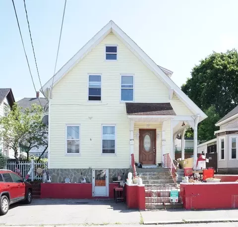 10 Lawson St, Lowell, MA 01851