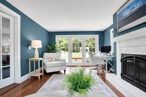 11 Obery, Plymouth, MA 02360