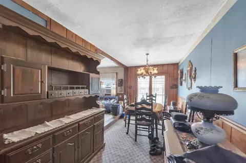 85 Barbara St, Chicopee, MA 01020 photo 5