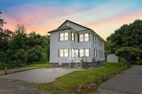 14 Palace Gardens Rd, Worcester, MA 01607 photo 1