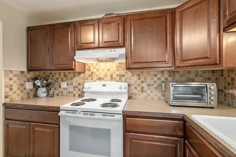 14 Palace Gardens Rd, Worcester, MA 01607 photo 12