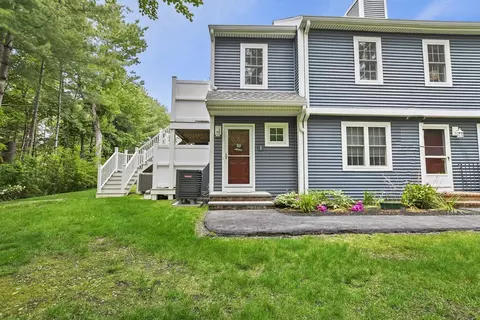 1 Hobart Ln #1, Rockland, MA 02370