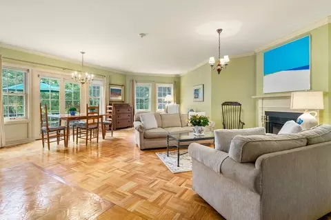 91 Glen Rd #1, Brookline, MA 02445 photo 2