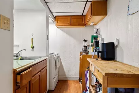 313 Eagle St, Boston, MA 02128 photo 28