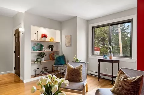 313 Eagle St, Boston, MA 02128 photo 12