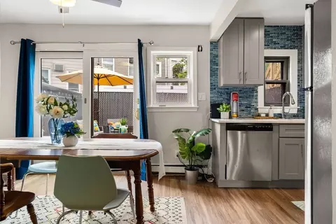 313 Eagle St, Boston, MA 02128 photo 4