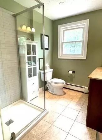 21 Colonial Dr, Mendon, MA 01756 photo 19