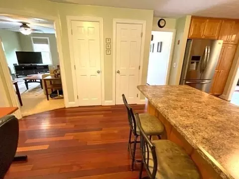 21 Colonial Dr, Mendon, MA 01756 photo 15