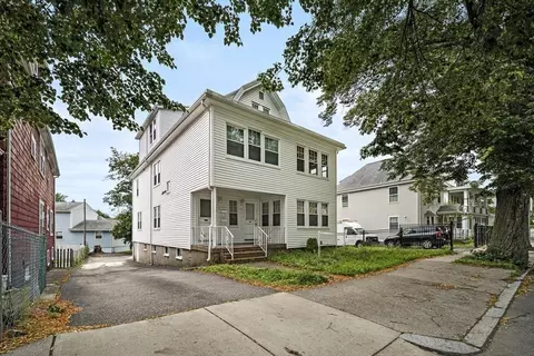 544 Pleasant St #2, Malden, MA 02148