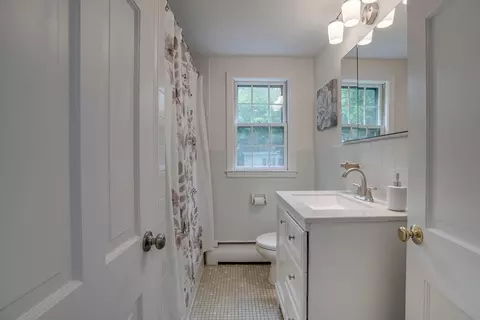 11 Avalon Rd, Reading, MA 01867 photo 31
