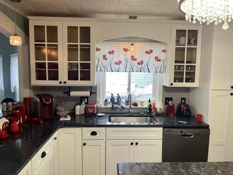 11 Chapel St, Wareham, MA 02571 photo 10