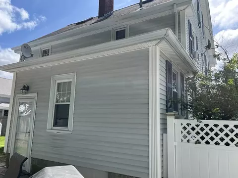 11 Chapel St, Wareham, MA 02571 photo 6