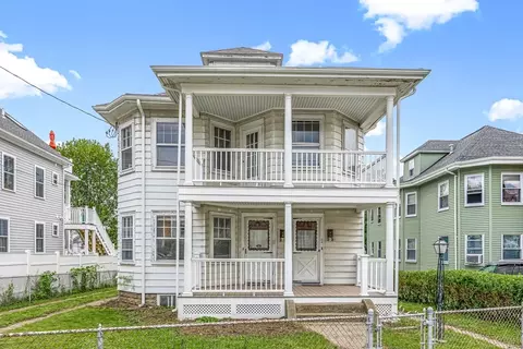22-24 Porter St, Watertown, MA 02472