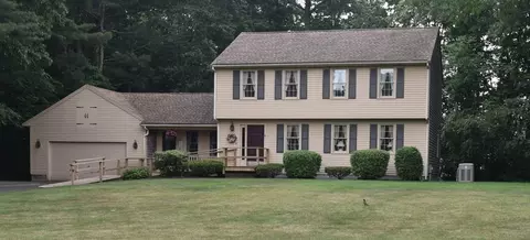 10 Stone Meadow Dr, East Bridgewater, MA 02333