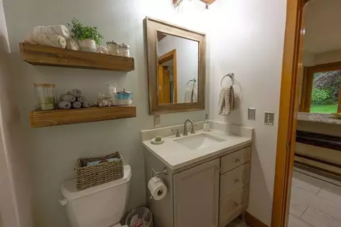 15 Vinton Rd, Sturbridge, MA 01566 photo 19